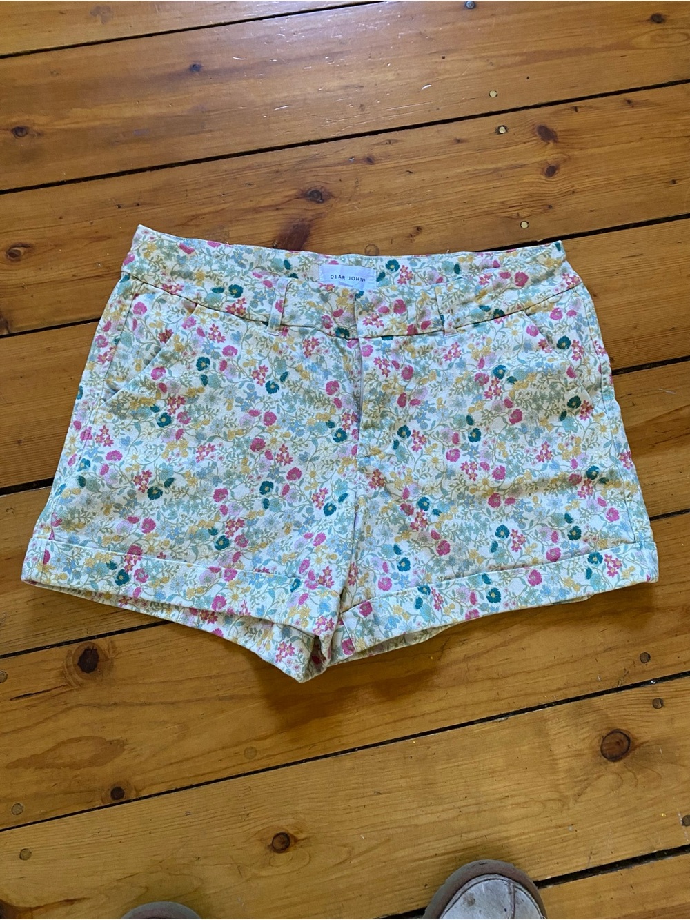 Dear John Floral Cotton Blend Women’s Shorts -  size 31